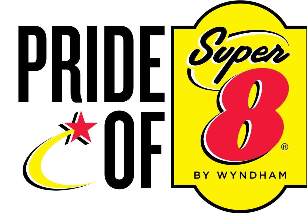 Super 8 By Wyndham Lake City Exterior foto